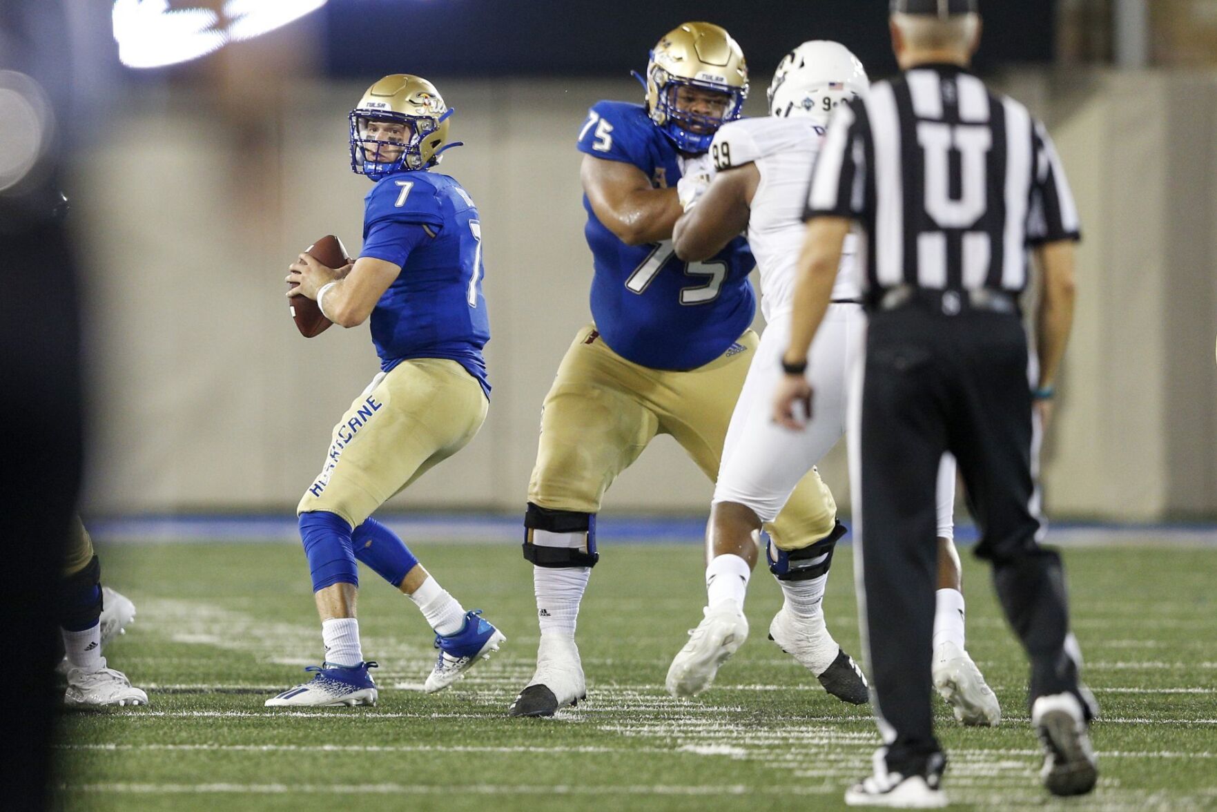 Tulsa Golden Hurricane vs UC Davis Aggies